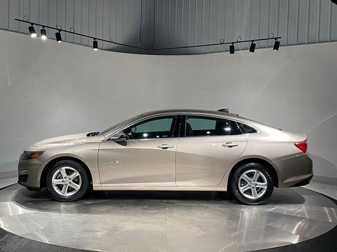 Used 2024 Chevrolet Malibu LS image 14