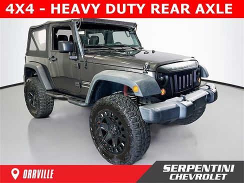 Used 2017 Jeep Wrangler Sport image 1
