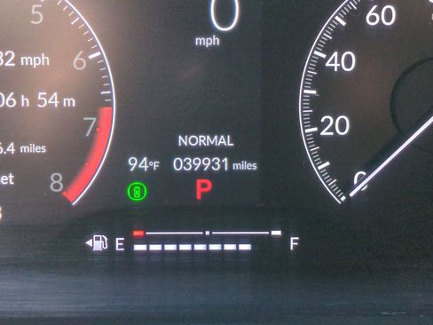 Used 2023 Honda Civic Sport image 14