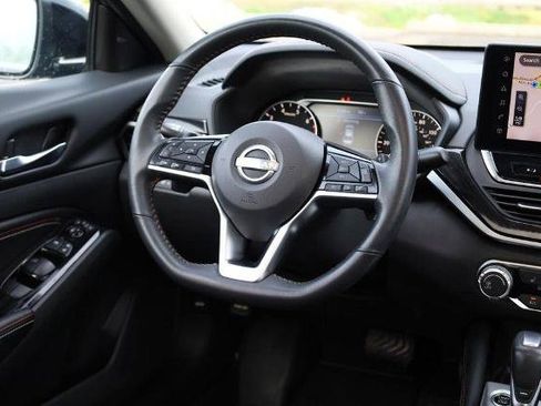 Certified 2023 Nissan Altima 2.5 SR w/ SR Premium Package image 24