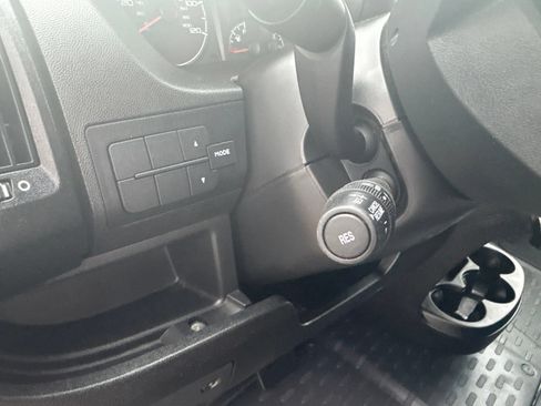 Used 2020 RAM ProMaster 2500 w/ Interior Convenience Group FWD image 26