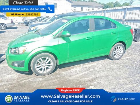 Used 2014 Chevrolet Sonic LT w/ LT Spring Promotional Package FWD image 5