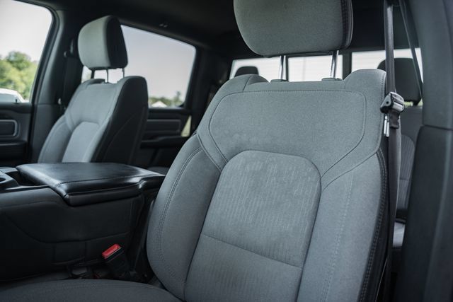 Used 2021 RAM 1500 Big Horn AWD/4WD image 44