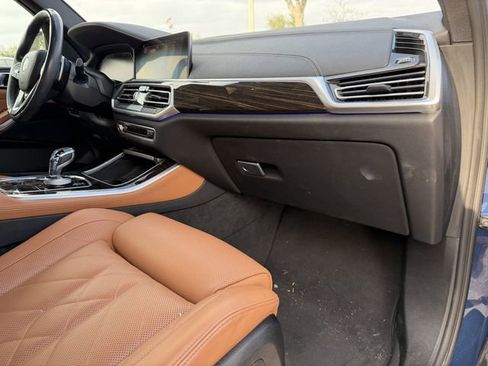 Certified 2023 BMW X5 xDrive40i w/ Premium Package image 11