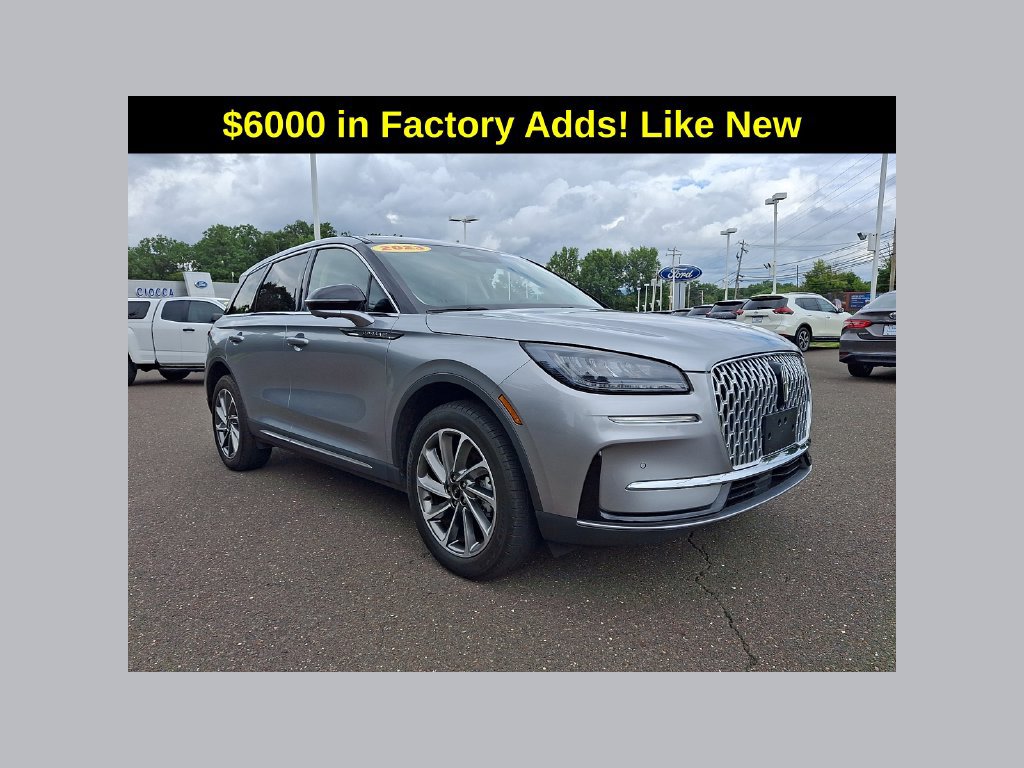 Used 2023 Lincoln Corsair AWD w/ Equipment Group 101A image 1