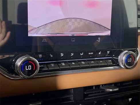 New 2026 GMC Canyon AT4 w/ AT4 Premium Package image 14