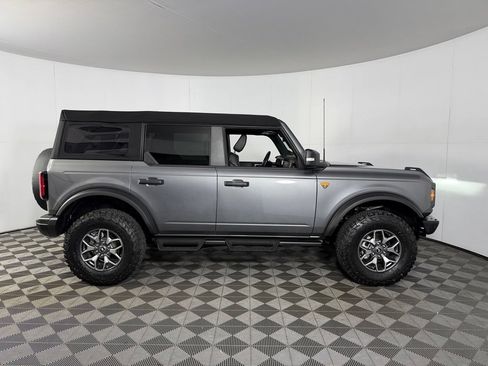 Used 2024 Ford Bronco Badlands AWD/4WD image 6