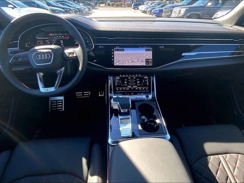 New 2026 Audi SQ8 Prestige image 5