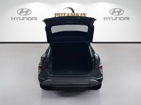 Certified 2026 Hyundai Kona Limited FWD image 27
