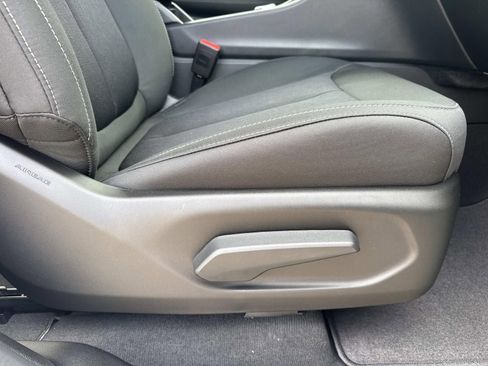 New 2026 Jeep Grand Cherokee L 2WD image 14