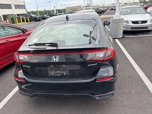 Used 2024 Honda Civic Sport image 10