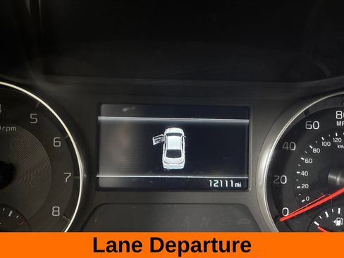 Used 2024 Kia Forte GT-Line FWD image 13