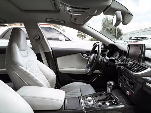 Used 2014 Audi S7 Prestige image 33