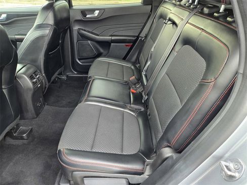 Used 2023 Ford Escape ST-Line image 11
