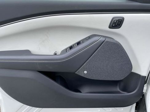 New 2025 Ford Mustang Mach-E Premium image 9