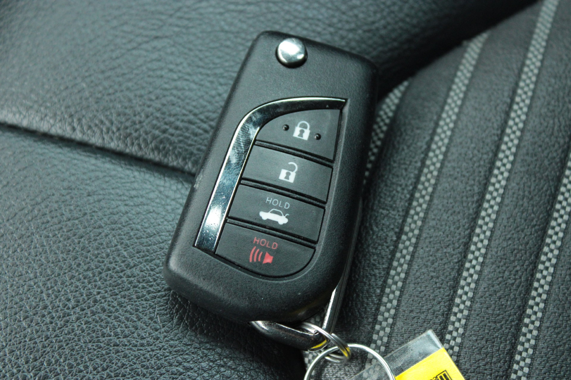 Used 2020 Toyota Camry SE FWD image 46
