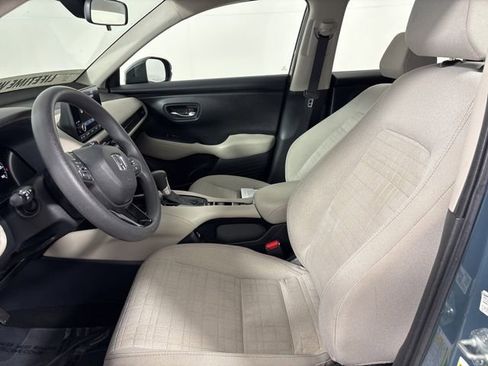 Used 2023 Honda HR-V LX image 14