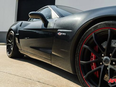 Used 2012 Chevrolet Corvette Z06 w/ 3LZ Preferred Equipment Group image 23