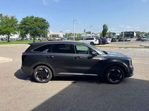 Used 2025 Kia Sorento SX Prestige AWD/4WD image 6