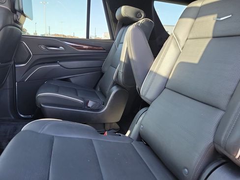 Used 2023 Cadillac Escalade Premium Luxury w/ LPO, Radiant Package image 11