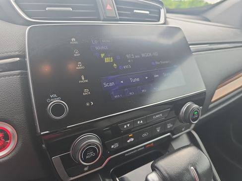 Used 2019 Honda CR-V Touring image 20