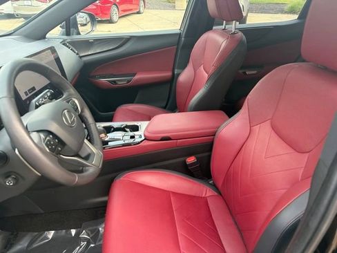 Used 2024 Lexus NX 350 AWD w/ Vision Package image 13