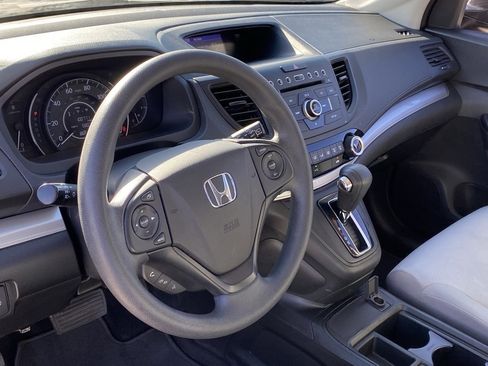 Used 2015 Honda CR-V LX image 4