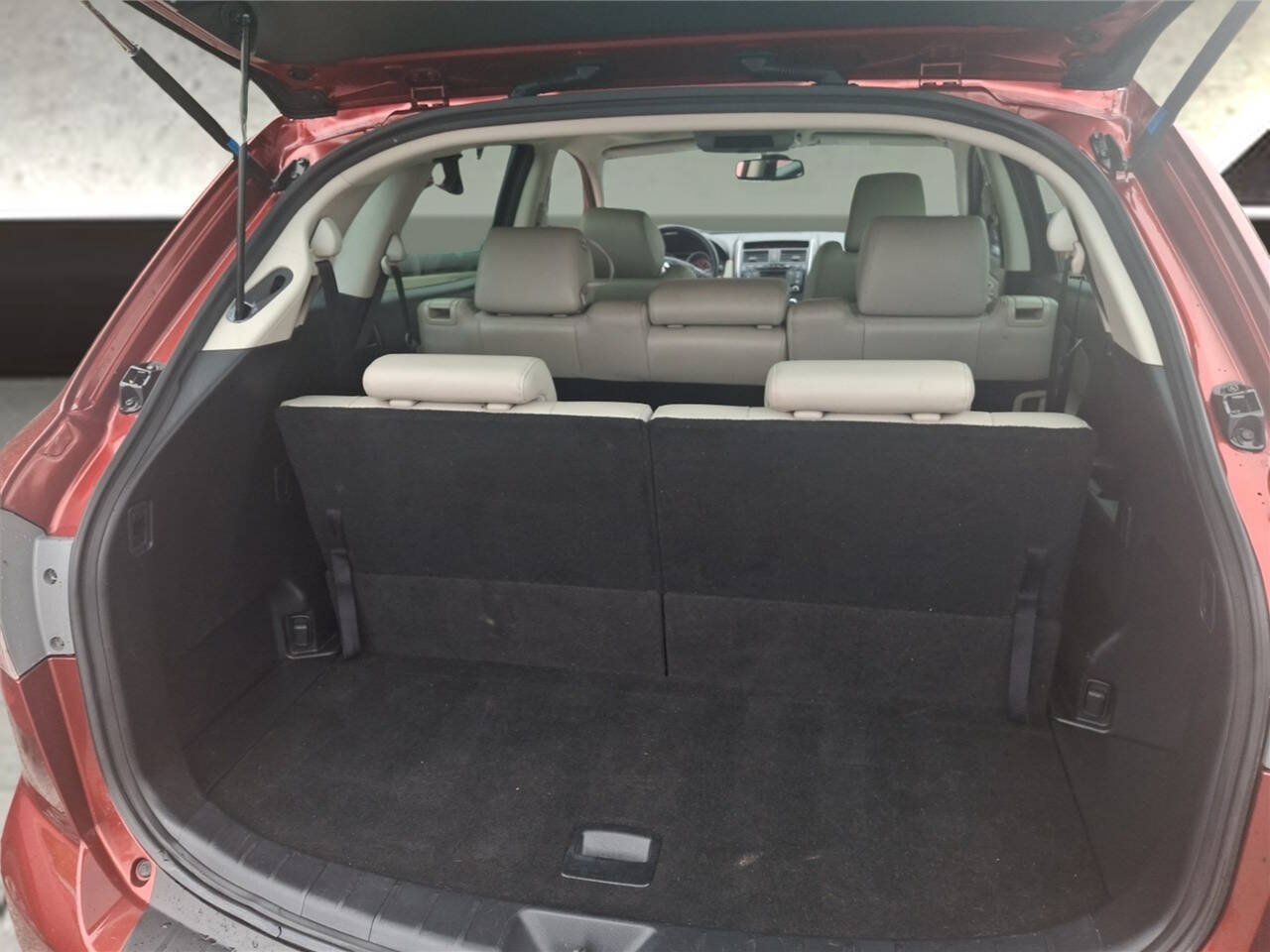 Used 2011 MAZDA CX-9 Grand Touring w/ Moonroof & Bose Audio Pkg AWD/4WD image 17
