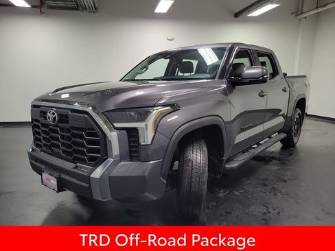 Used 2022 Toyota Tundra SR5 w/ TRD Off-Road Package AWD/4WD image 4