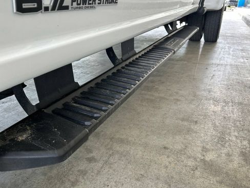 Used 2025 Ford F350 XLT w/ FX4 Off-Road Package AWD/4WD image 15