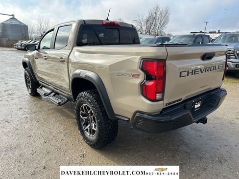 Used 2024 Chevrolet Colorado ZR2 image 3
