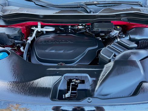 Used 2025 Honda Ridgeline Black Edition image 31