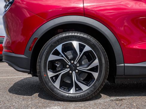 New 2025 Ford Mustang Mach-E Select image 12