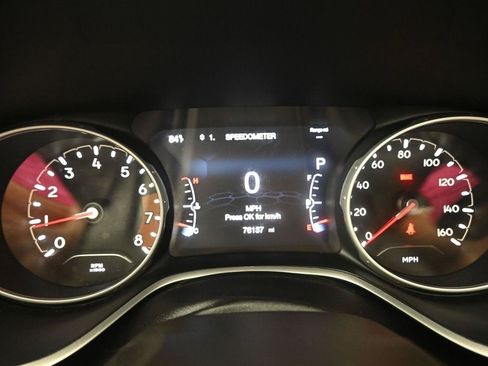 Used 2020 Jeep Compass Limited AWD/4WD image 13