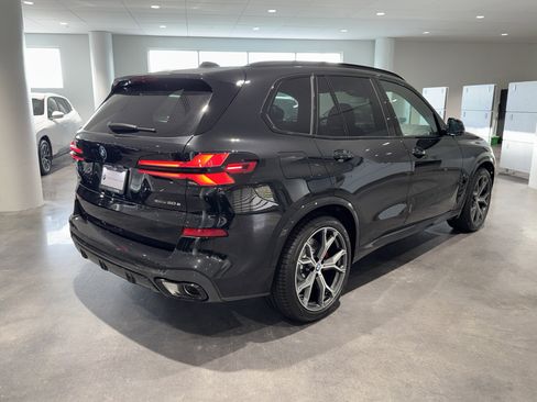 New 2026 BMW X5 xDrive50e image 7