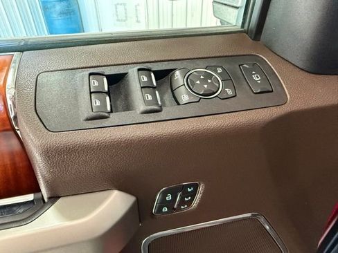 Used 2021 Ford F350 King Ranch image 11