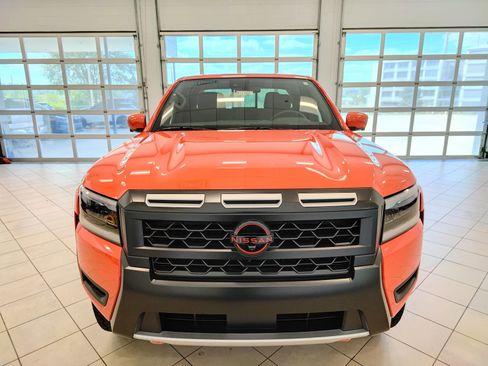 New 2026 Nissan Frontier PRO-4X w/ Pro-4x Convenience Package image 8