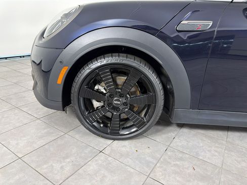 Used 2024 MINI Cooper S w/ MINI Resolute Edition FWD image 9