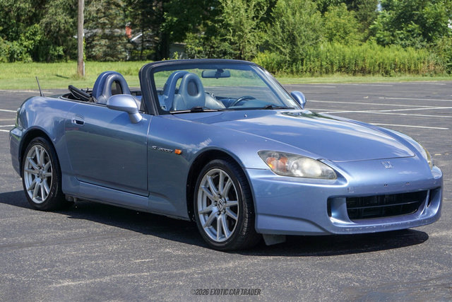 Used 2004 Honda S2000 image 11