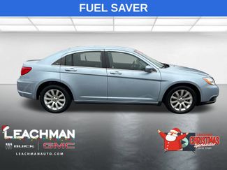 Used 2014 Chrysler 200 Touring video 2
