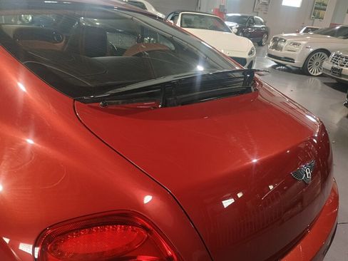 Used 2005 Bentley Continental GT image 36
