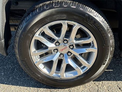 Used 2021 GMC Sierra 1500 SLT w/ SLT Premium Plus Package image 11