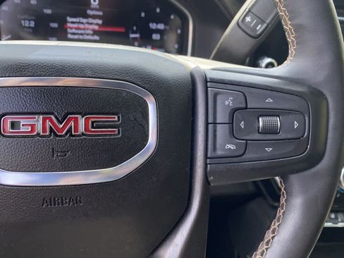 Used 2024 GMC Sierra 2500 AT4 w/ AT4 Premium Plus Package AWD/4WD image 21