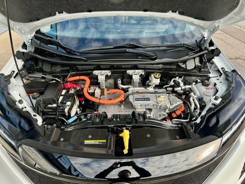 Used 2024 Nissan Ariya FWD image 10