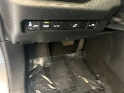 Used 2023 Toyota RAV4 XLE Premium FWD image 25