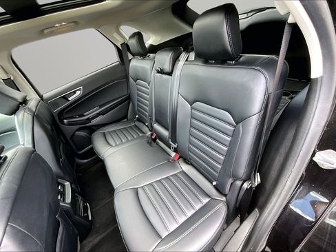 Used 2024 Ford Edge SEL w/ Convenience Package AWD/4WD image 18