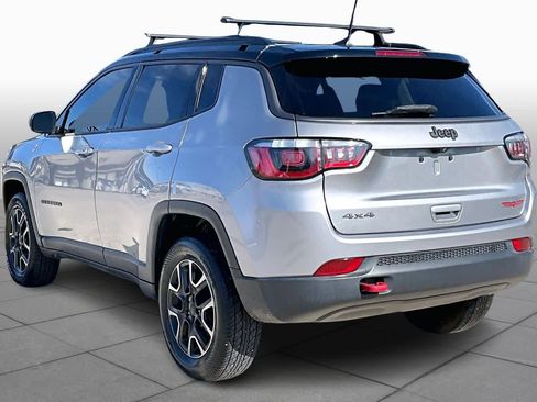 Used 2019 Jeep Compass Trailhawk image 12