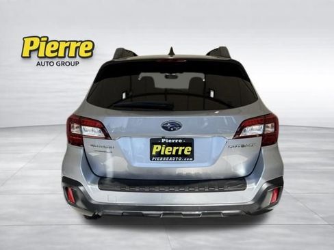 Used 2019 Subaru Outback 2.5i Premium AWD/4WD image 3