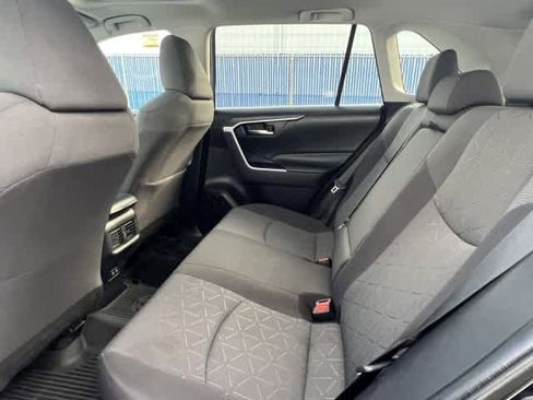 Used 2021 Toyota RAV4 XLE image 25