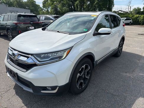 Used 2017 Honda CR-V Touring image 2